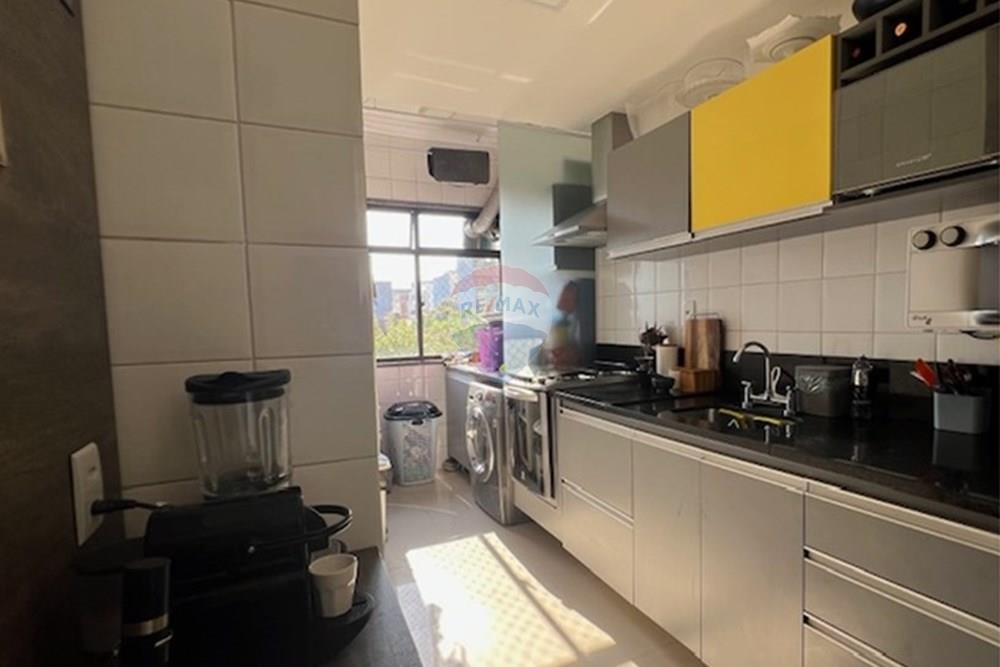 Apartamento à venda com 2 quartos, 82m² - Foto 17