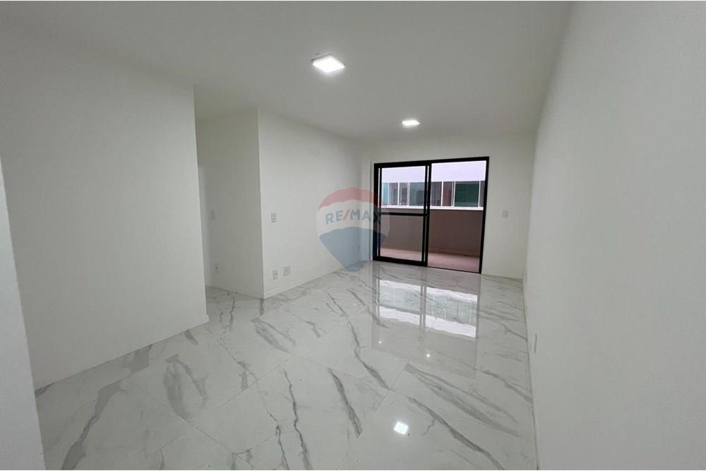 Apartamento para alugar com 3 quartos, 86m² - Foto 3