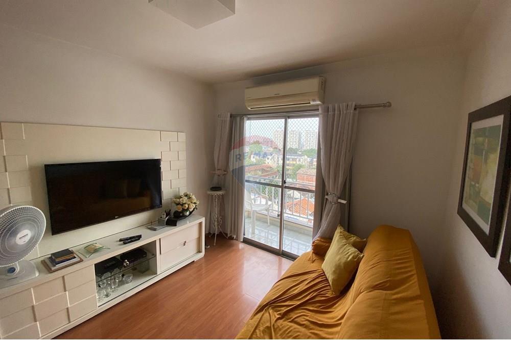 Apartamento à venda com 2 quartos, 61m² - Foto 8