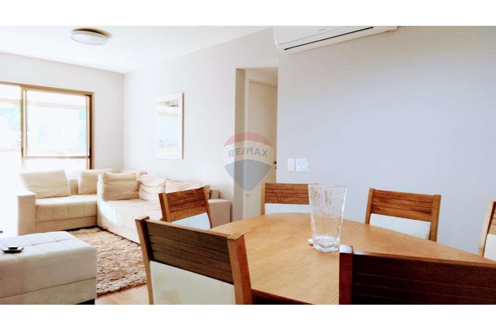 Apartamento à venda com 3 quartos, 94m² - Foto 2