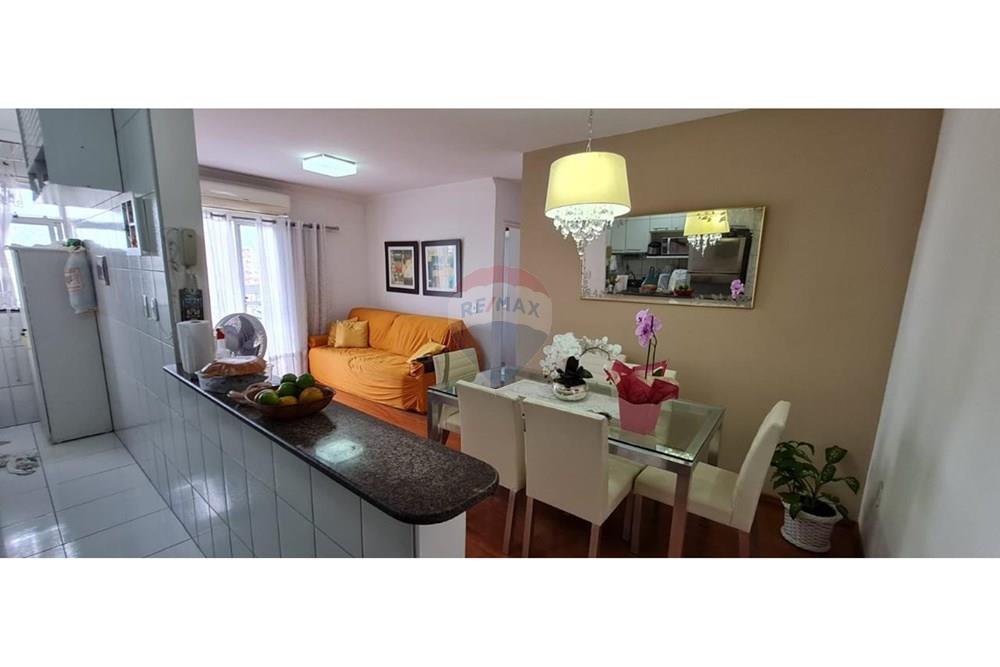 Apartamento à venda com 2 quartos, 61m² - Foto 8