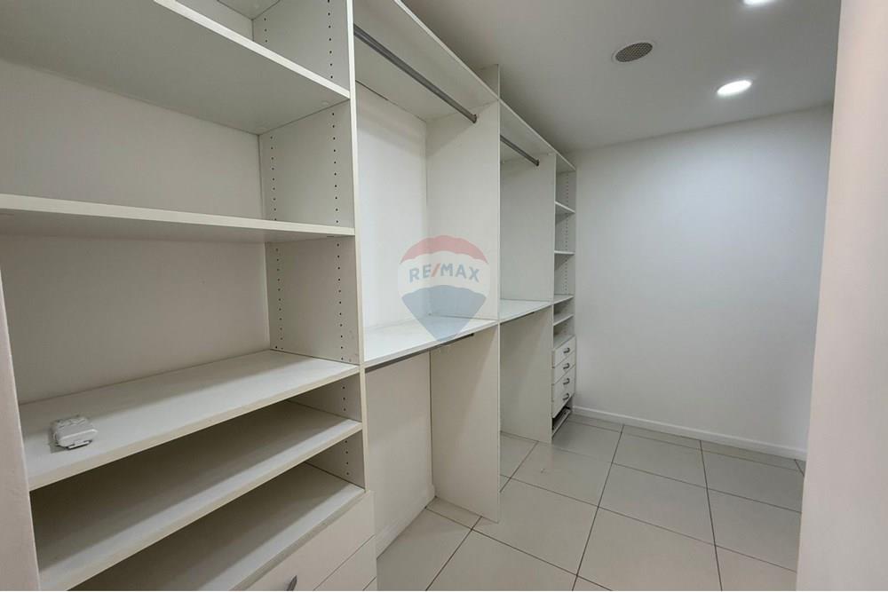 Apartamento para alugar com 3 quartos, 129m² - Foto 18