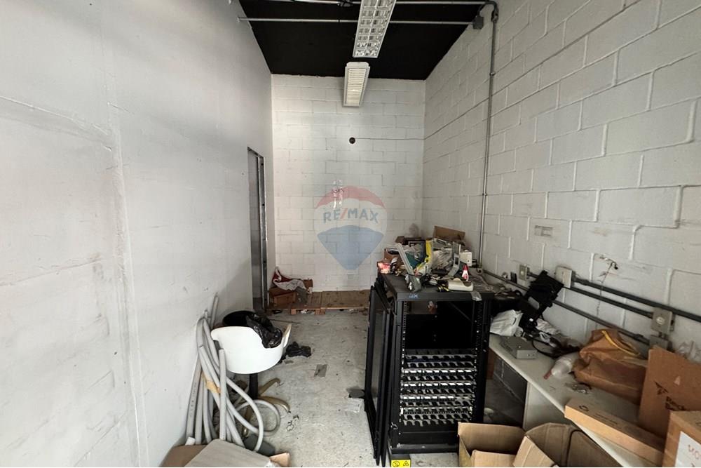 Ponto Comercial/ Loja - Alugar - Rio de Janeiro , Rio de Janeiro - IMG_3177.JPG - 680291014-105