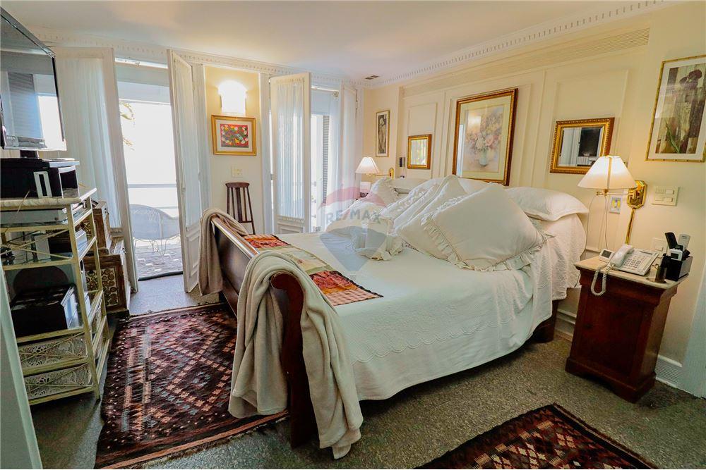 Casa - Venda - Rio de Janeiro , Rio de Janeiro - 59 - 680321012-216