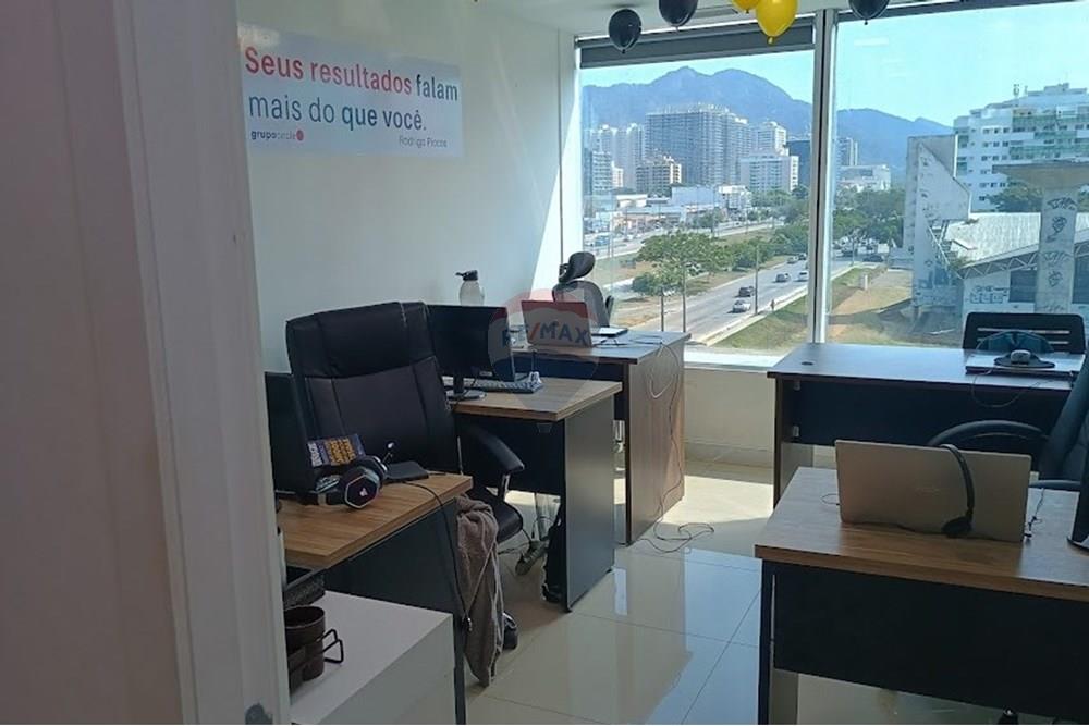 Cj. Comercial/ Sala - Venda - Rio de Janeiro , Rio de Janeiro - IMG_20250401_141259434_HDR.jpg - 680321060-14