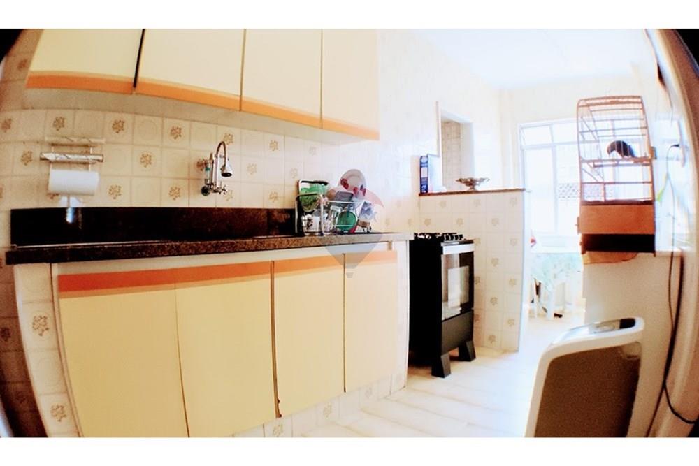 Apartamento à venda com 3 quartos, 87m² - Foto 12