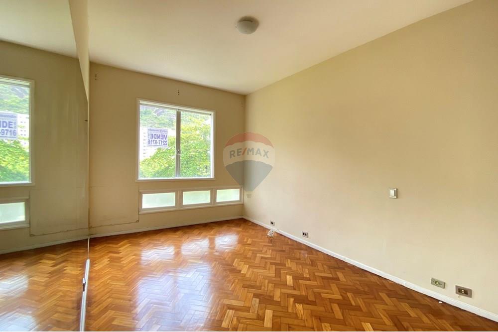 Apartamento à venda com 3 quartos, 136m² - Foto 14