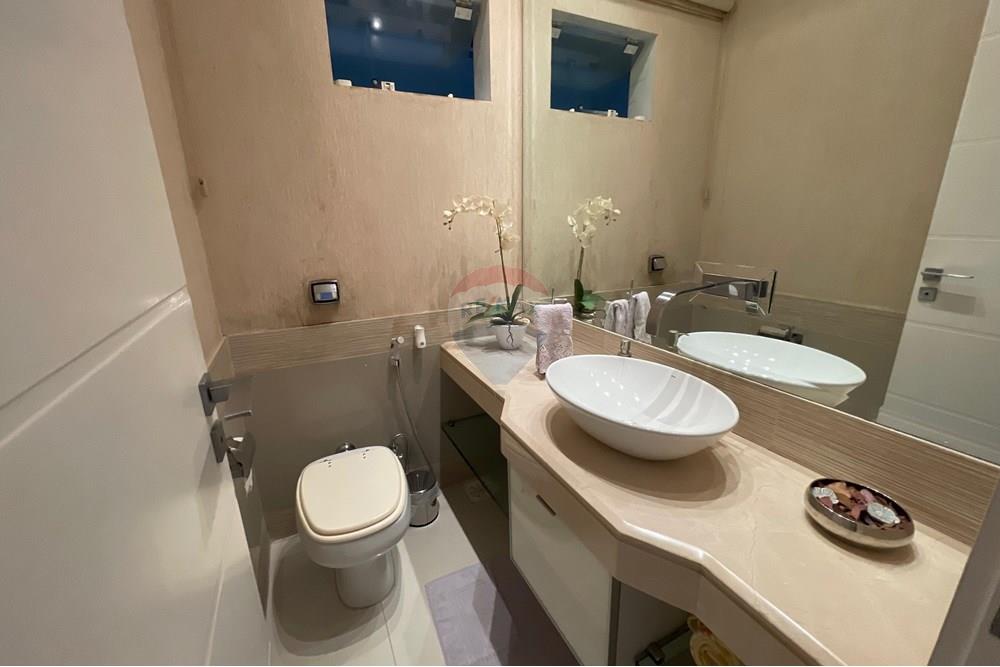 Casa - Venda - Rio de Janeiro , Rio de Janeiro - 4e4228db-5b12-42d3-a4af-b53b284cd456.jpg - Banheiro - 680371073-33