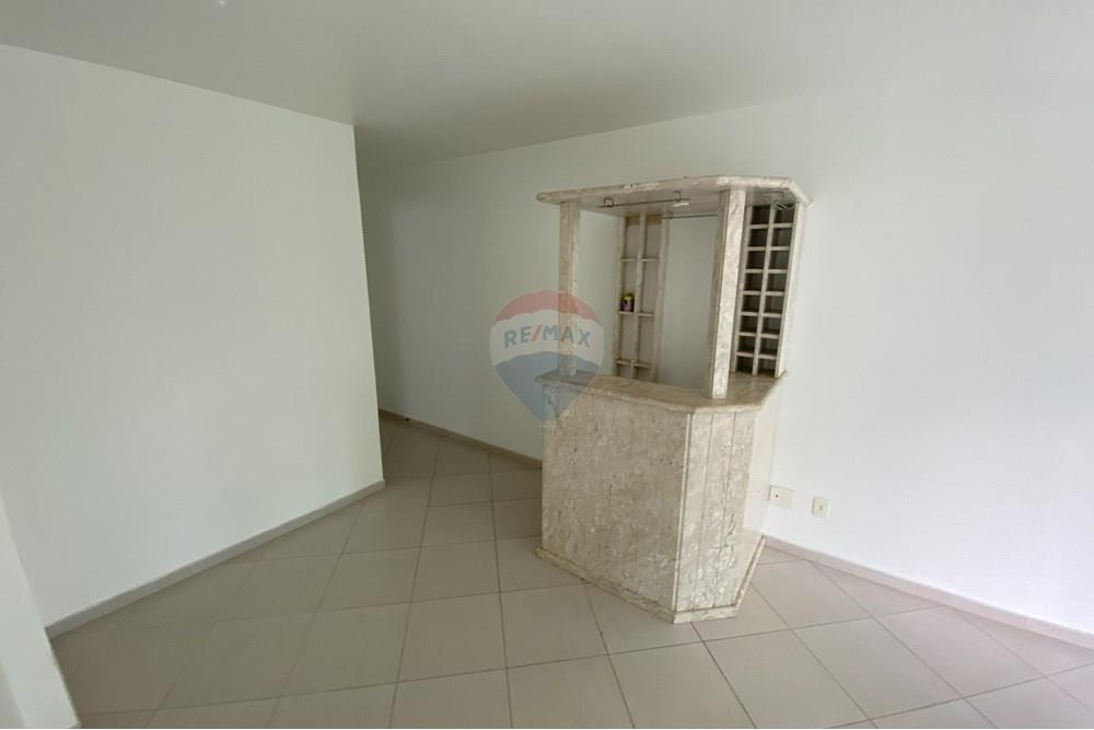 Apartamento para alugar com 2 quartos, 71m² - Foto 4