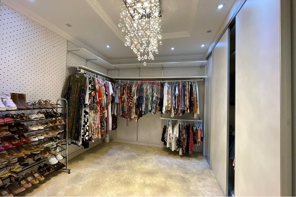 Casa - Venda - Rio de Janeiro , Rio de Janeiro - 8cb08972-4405-491f-9357-e017dacffbd2.jpg - Closet - 680371073-33