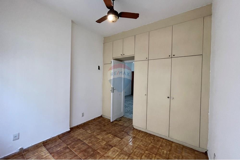 Apartamento à venda com 3 quartos, 76m² - Foto 14