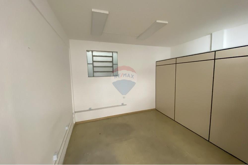 Prédio Inteiro para alugar, 880m² - Foto 55