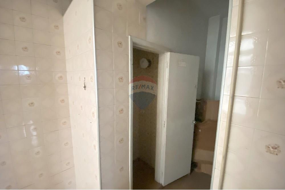 Apartamento à venda com 2 quartos, 70m² - Foto 14