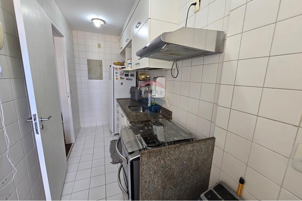 Apartamento à venda com 2 quartos, 62m² - Foto 19