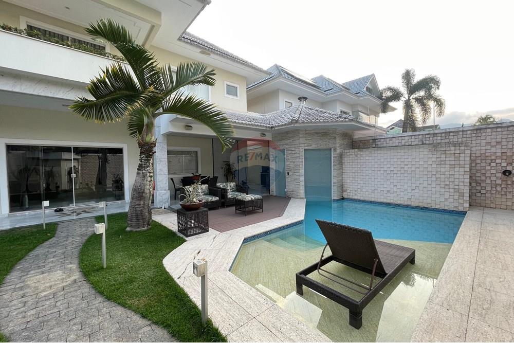 Casa - Venda - Rio de Janeiro , Rio de Janeiro - 68292531-5996-46bf-bcc5-31a069fe38bb.jpg - Fachada - 680371073-33