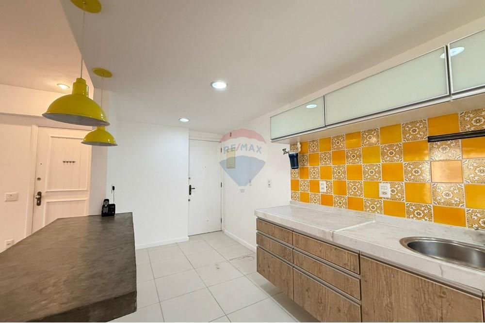 Apartamento para alugar com 3 quartos, 129m² - Foto 12