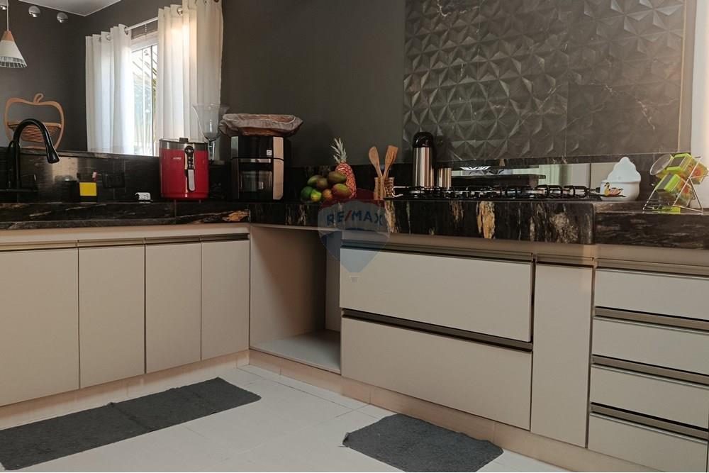 Triplex - Venda - Rio de Janeiro , Rio de Janeiro - IMG_20251201_175015~2.jpg - Cozinha da sala de estar - 680331033-65