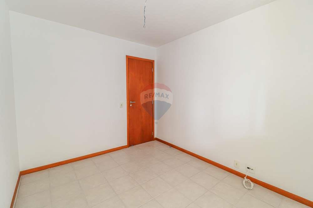 Apartamento à venda com 3 quartos, 82m² - Foto 10