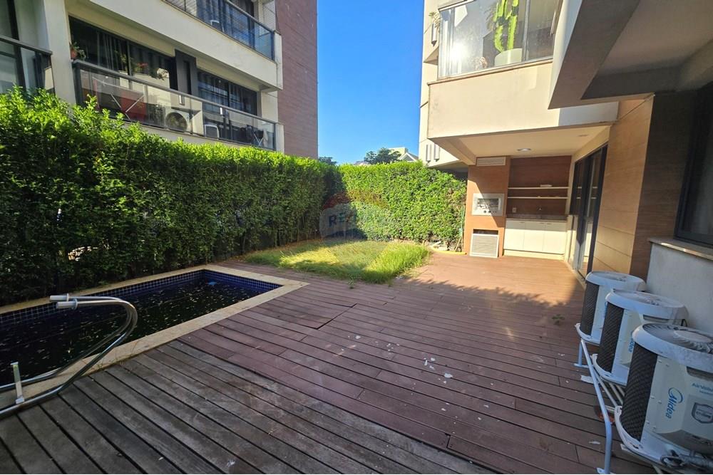 Apartamento para alugar com 2 quartos, 78m² - Foto 11