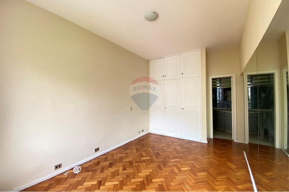 Apartamento à venda com 3 quartos, 136m² - Foto 15