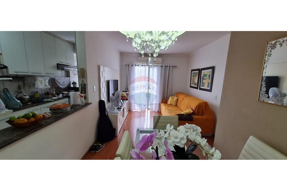 Apartamento à venda com 2 quartos, 61m² - Foto 5