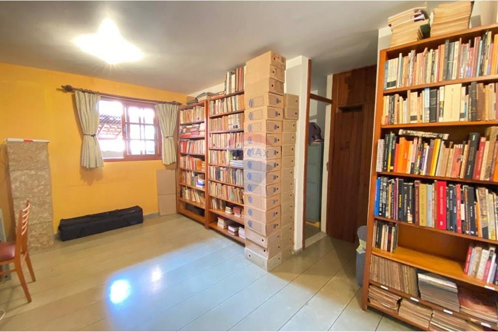 Casa de Condomínio à venda com 5 quartos, 262m² - Foto 25