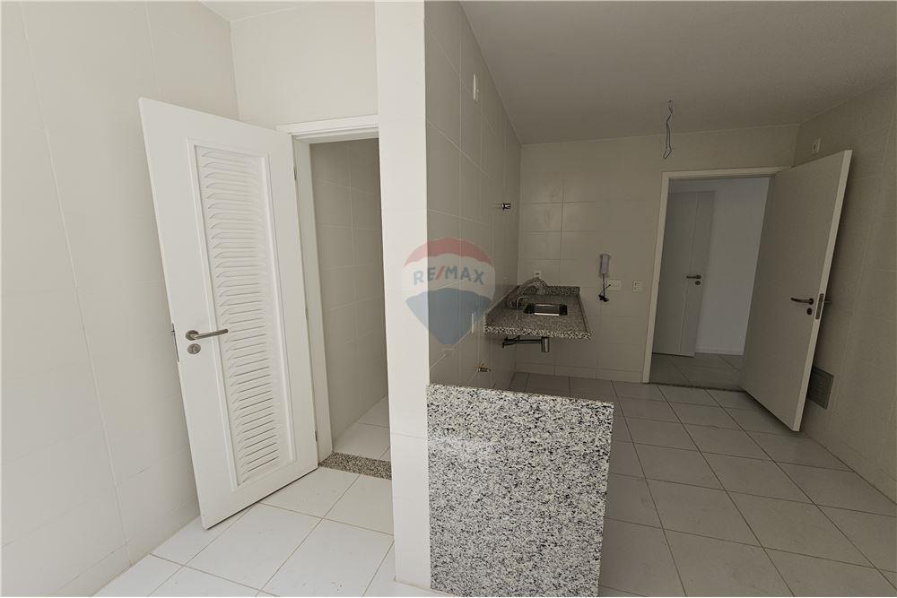 Apartamento à venda com 3 quartos, 87m² - Foto 32