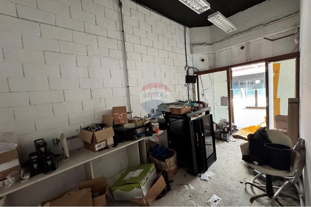 Ponto Comercial/ Loja - Alugar - Rio de Janeiro , Rio de Janeiro - IMG_3180.JPG - 680291014-105