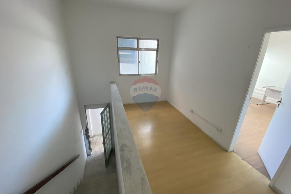 Prédio Inteiro para alugar, 880m² - Foto 34