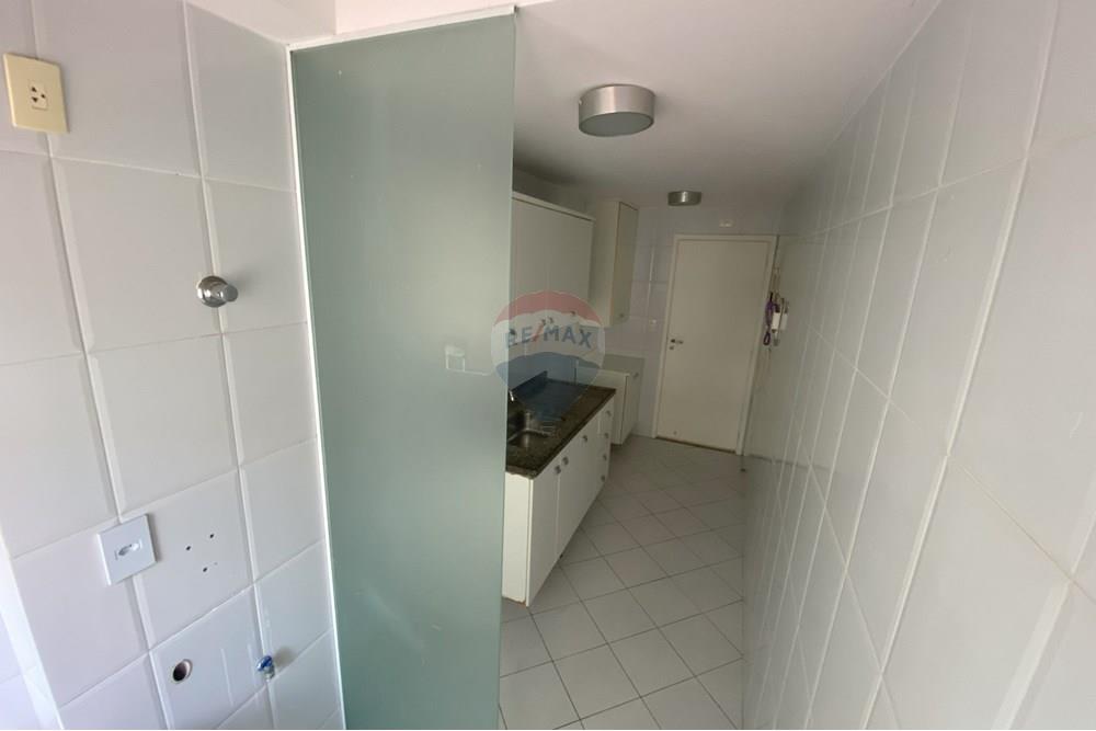 Apartamento para alugar com 2 quartos, 71m² - Foto 10