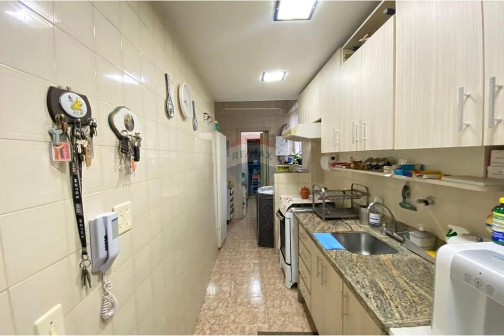 Apartamento à venda com 2 quartos, 79m² - Foto 7