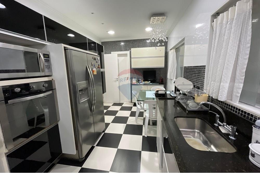 Casa - Venda - Rio de Janeiro , Rio de Janeiro - 5c872d0f-eb9f-4aed-9b93-f2377c36bfc4.jpg - Cozinha - 680371073-33