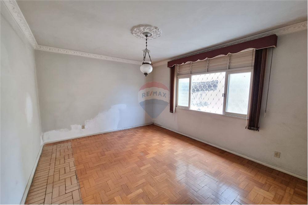 Casa à venda com 4 quartos, 190m² - Foto 20