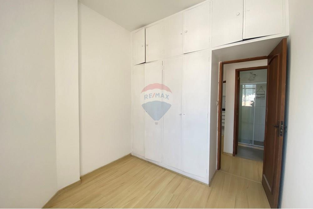 Apartamento à venda com 2 quartos, 56m² - Foto 8