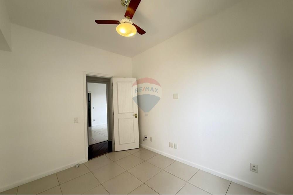 Apartamento para alugar com 3 quartos, 129m² - Foto 31