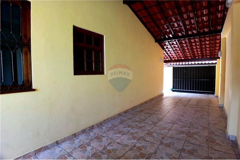 Casa - Alugar - Rio de Janeiro , Rio de Janeiro - Garagem para até 2 carros e com portão automatizado - 680331008-158