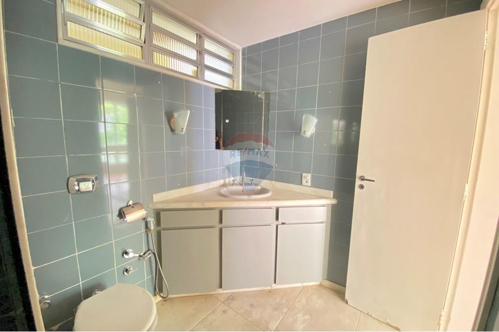 Apartamento à venda com 3 quartos, 136m² - Foto 13