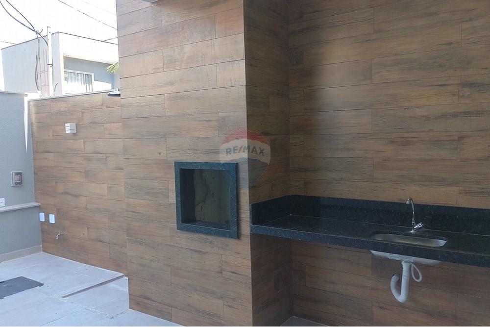 Casa para alugar com 2 quartos, 85m² - Foto 5