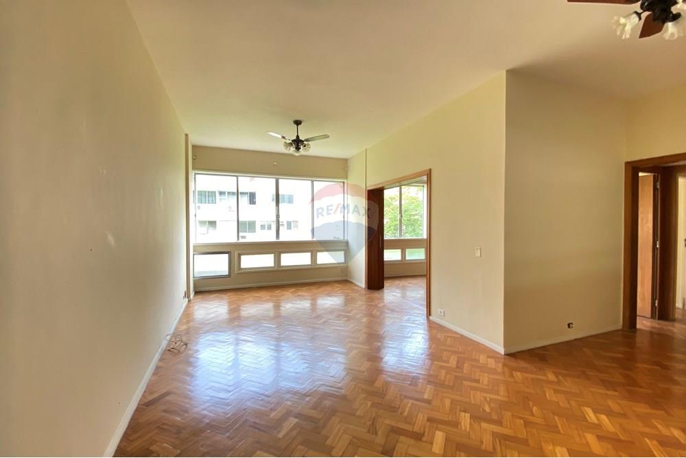 Apartamento à venda com 3 quartos, 136m² - Foto 20