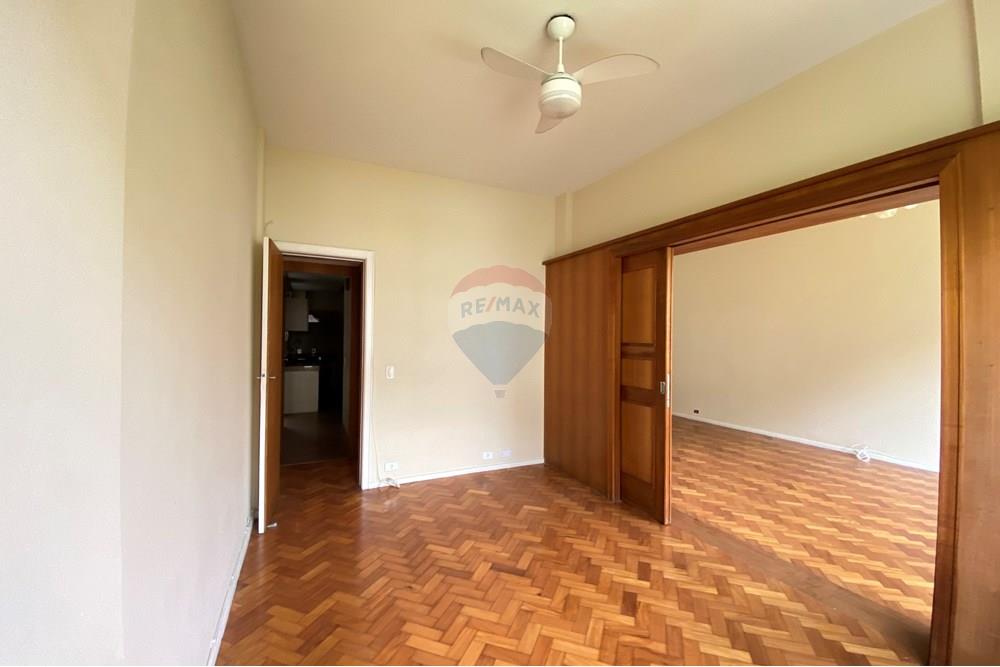 Apartamento à venda com 3 quartos, 136m² - Foto 5