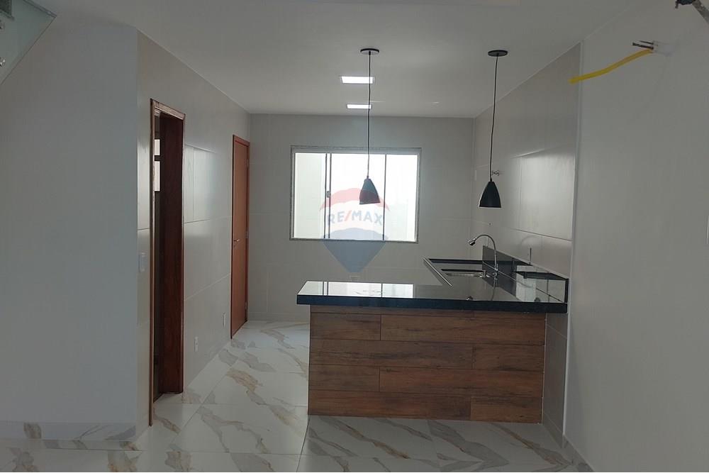 Casa para alugar com 2 quartos, 85m² - Foto 7