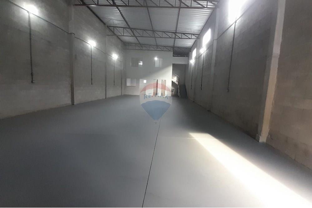 Galpão - Alugar - Rio de Janeiro , Rio de Janeiro - galpão frente pre.jpg - 680331009-418