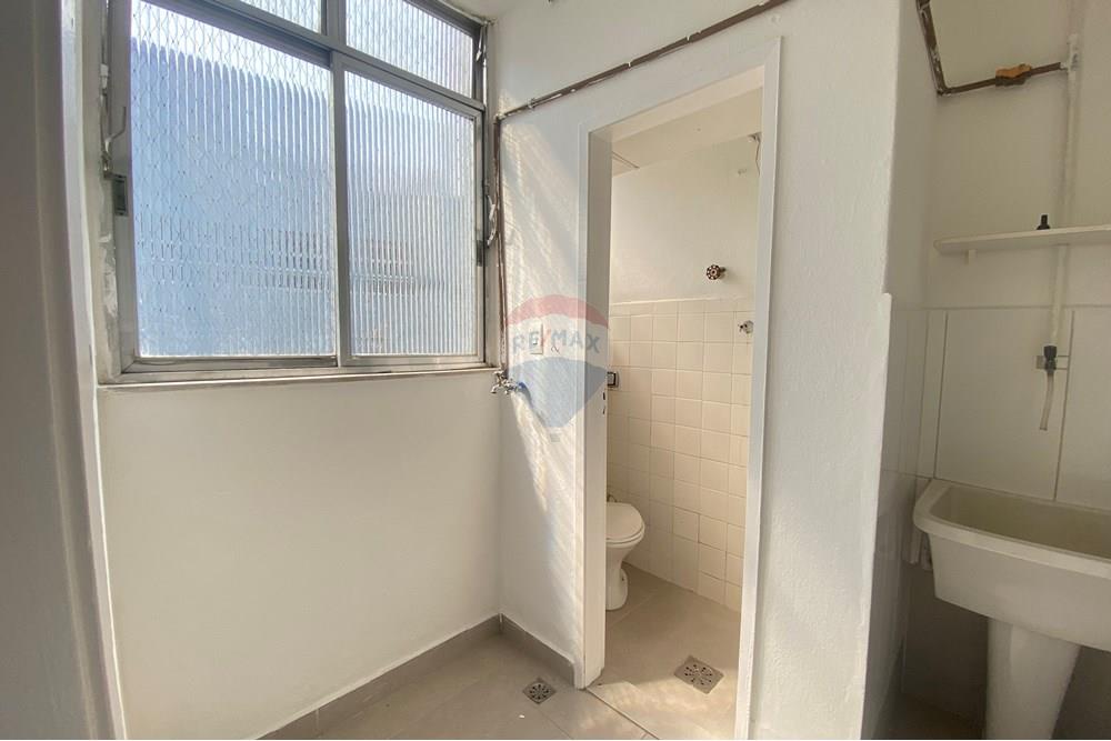 Apartamento à venda com 2 quartos, 56m² - Foto 16