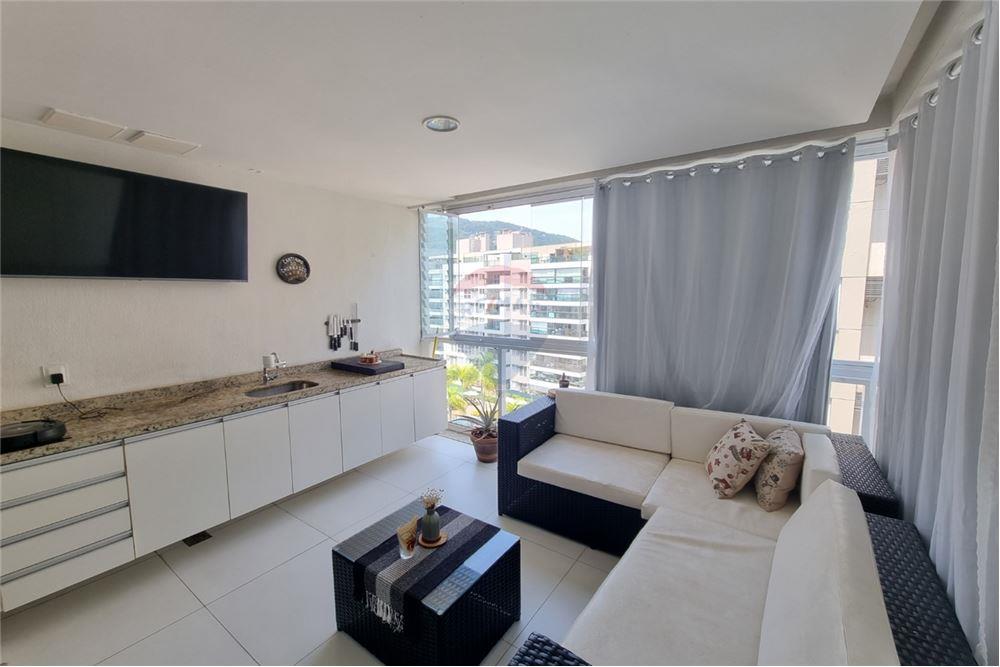 Apartamento à venda com 2 quartos, 66m² - Foto 16