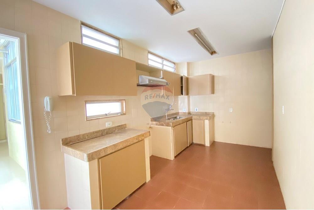 Apartamento à venda com 3 quartos, 136m² - Foto 21