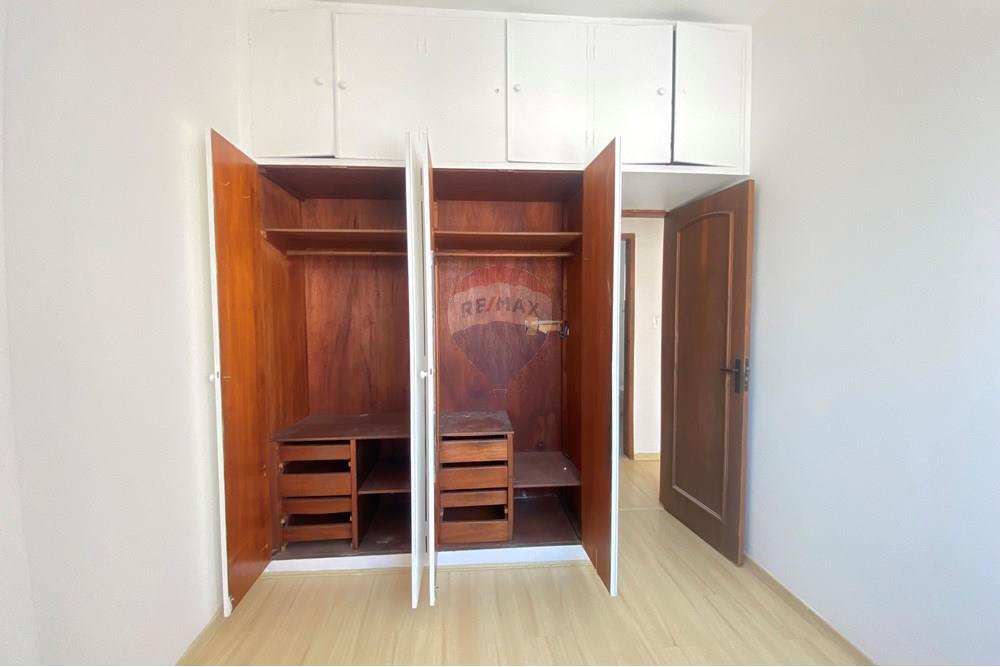 Apartamento à venda com 2 quartos, 56m² - Foto 9