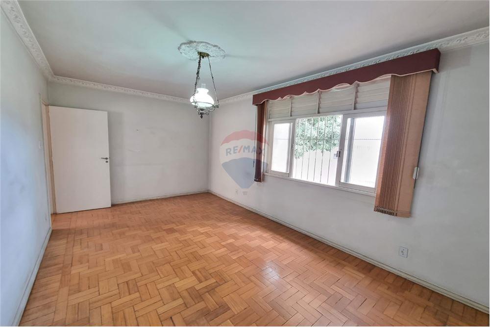 Casa à venda com 4 quartos, 190m² - Foto 17