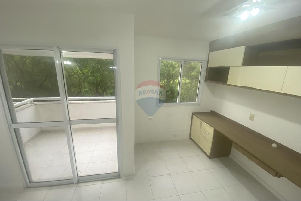 Apartamento para alugar com 2 quartos, 74m² - Foto 5