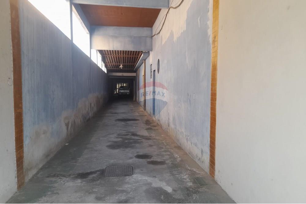 Ponto Comercial/ Loja - Venda - Rio de Janeiro , Rio de Janeiro - corredor lateral2.jpg - 680331009-377