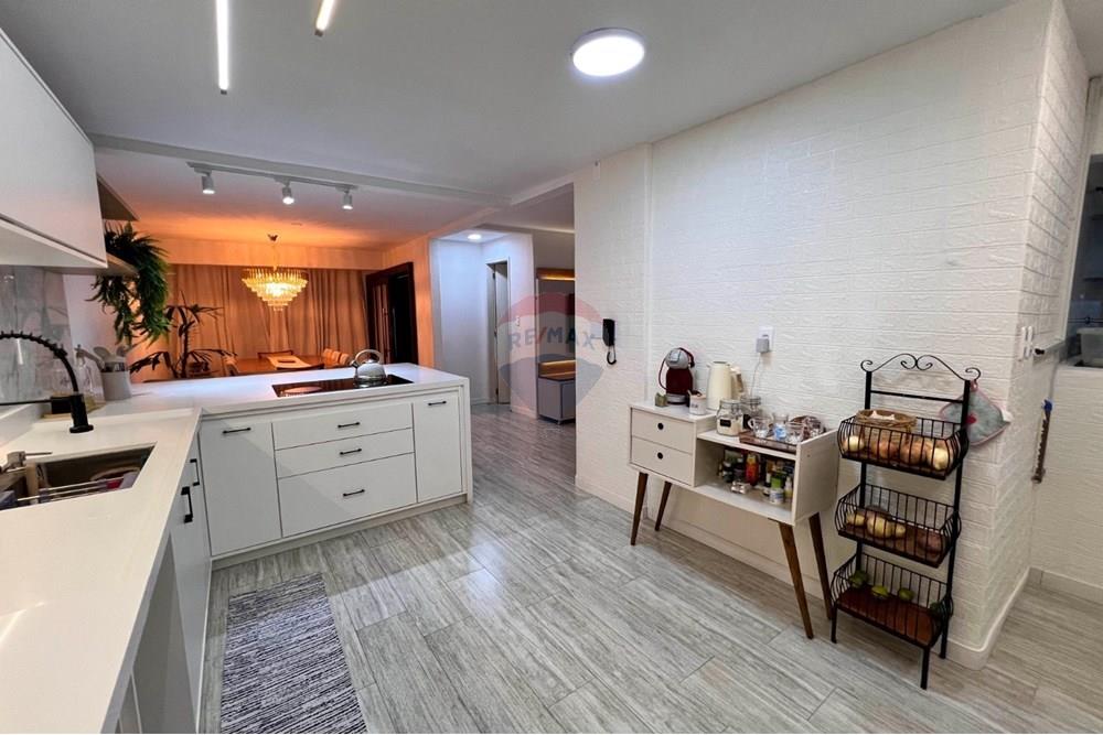 Casa de Condomínio - Alugar - Rio de Janeiro , Rio de Janeiro - e9161d26-642d-4e2b-b88e-e0a4b2709f79.jpg - 680211001-146